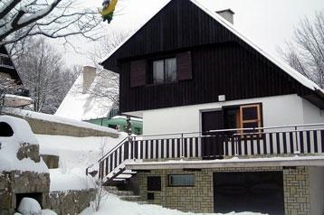 Čehija Chata Vápenky, Eksterjers